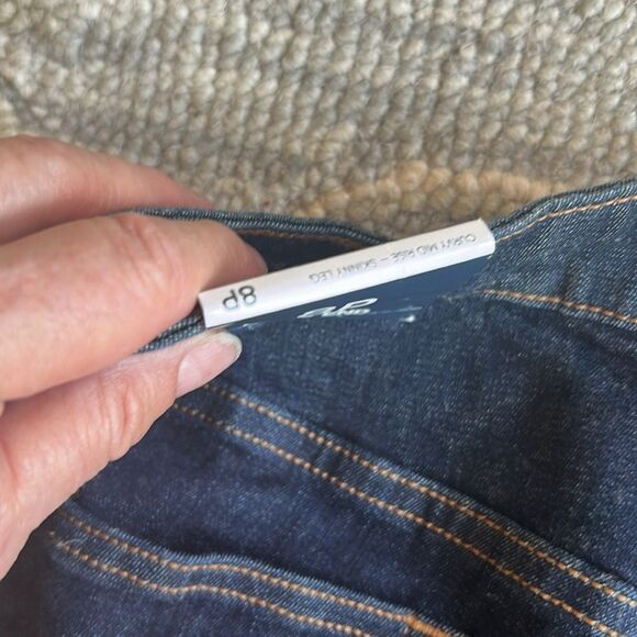 Land's End Curvy Midrise  Skinny Leg Jeans River Rinse Dark Denim Stretch 8 Pet - Picture 6 of 16